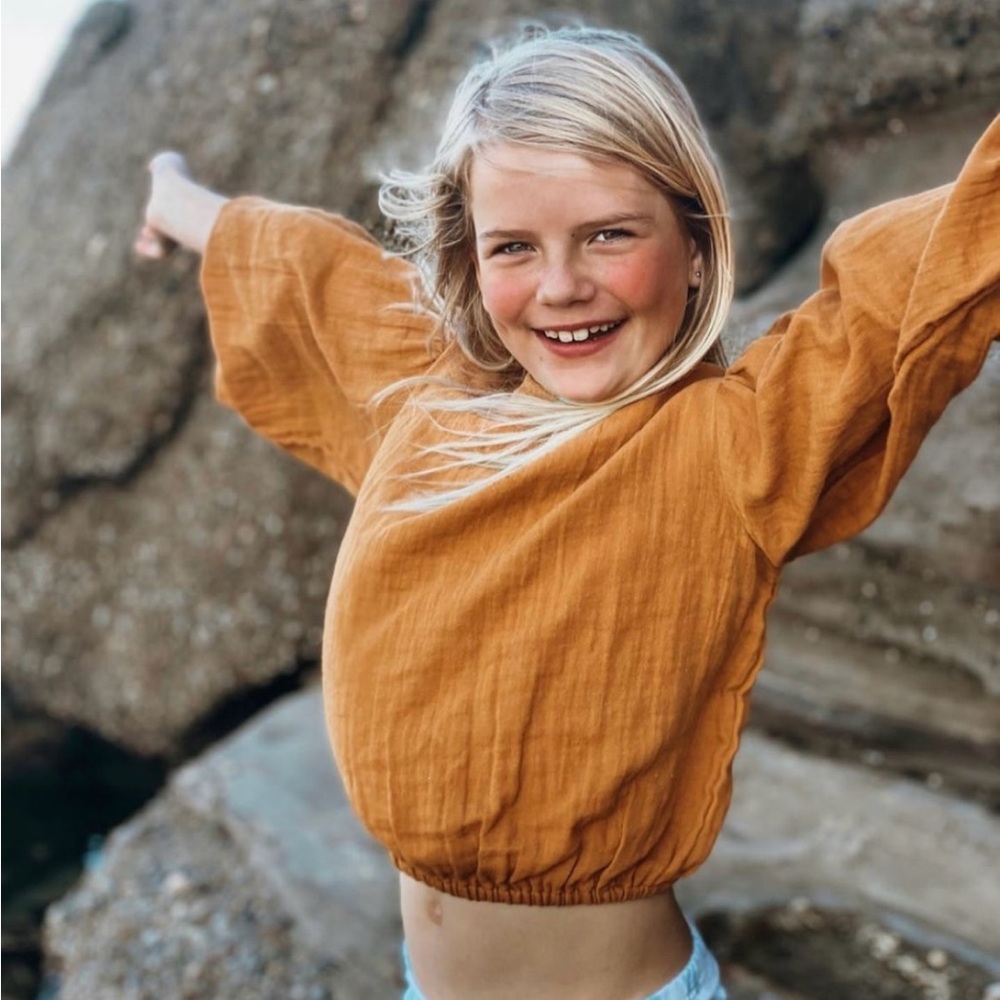 Children of the Tribe Australian kids brand cotton bubble sleeve top size 8/10